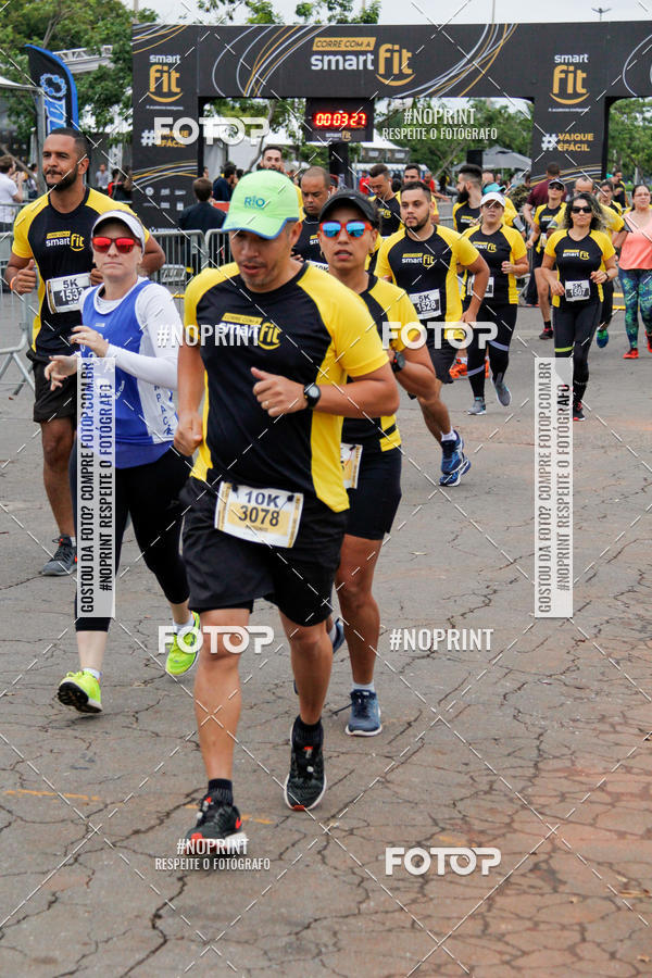 Compre as suas fotos do eventoCorra com a Smart Fit no Fotop