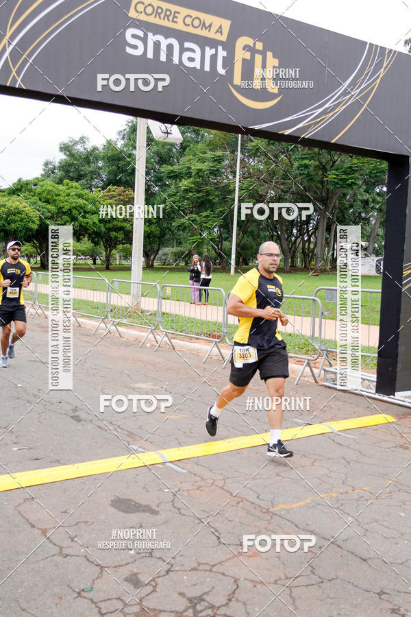 Buy your photos of the eventCorra com a Smart Fit on Fotop