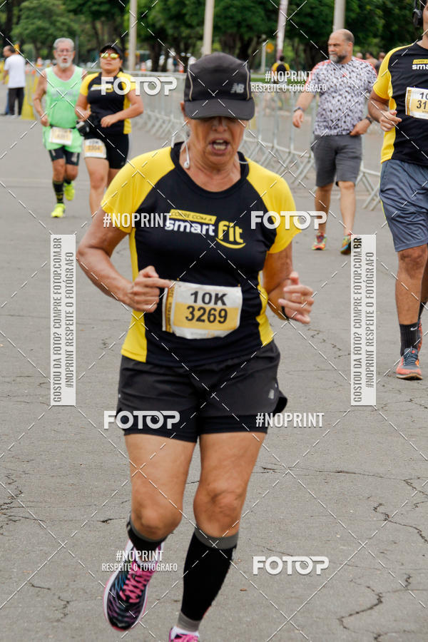 Buy your photos of the eventCorra com a Smart Fit on Fotop