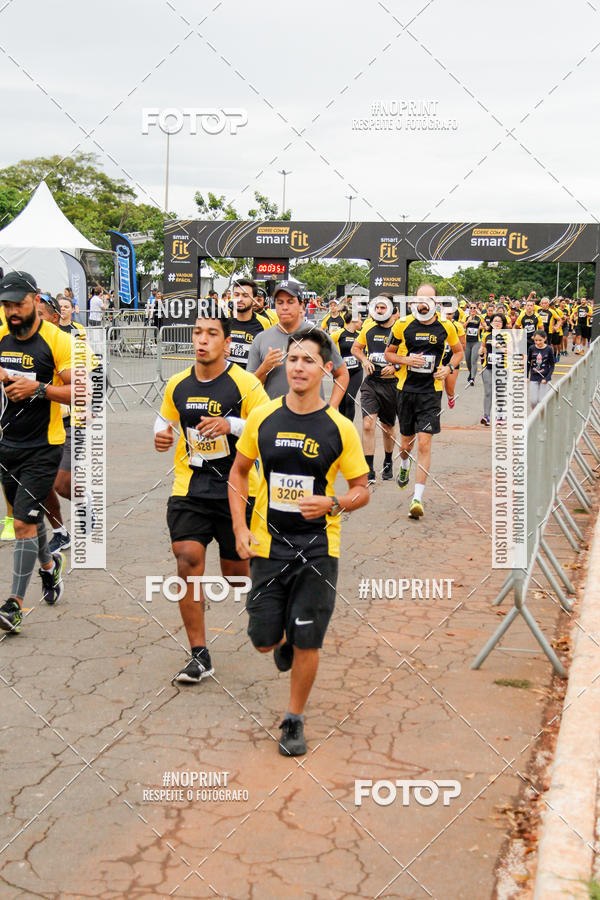 Compre as suas fotos do eventoCorra com a Smart Fit no Fotop