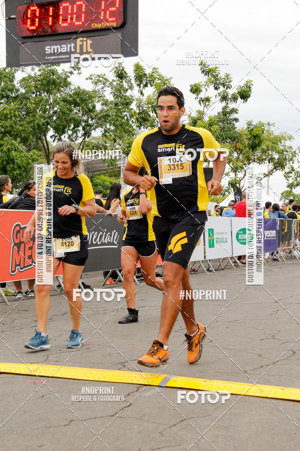 Buy your photos of the eventCorra com a Smart Fit on Fotop