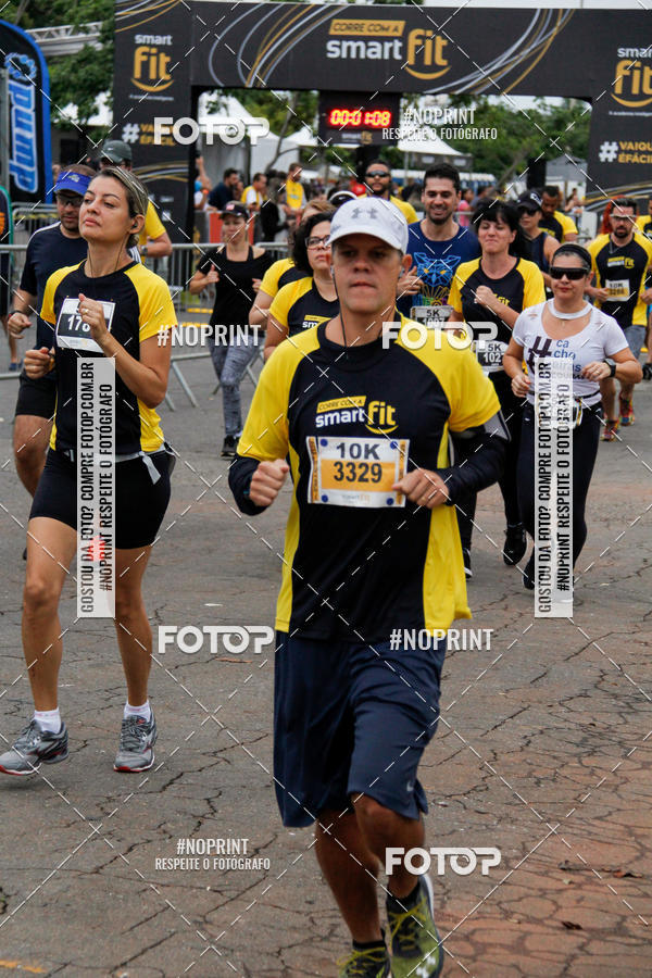 Compre as suas fotos do eventoCorra com a Smart Fit no Fotop