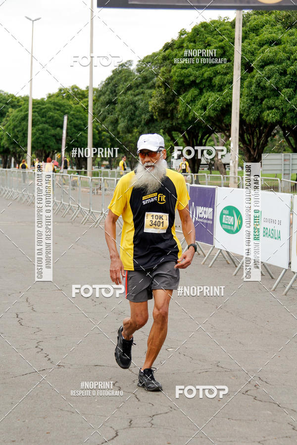 Buy your photos of the eventCorra com a Smart Fit on Fotop