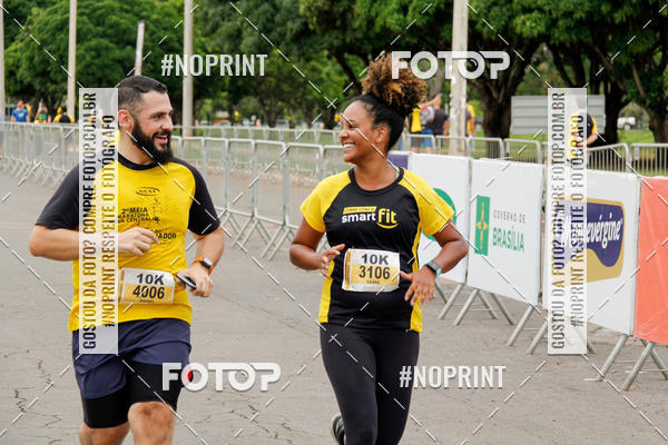 Buy your photos of the eventCorra com a Smart Fit on Fotop