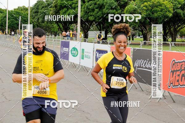 Buy your photos of the eventCorra com a Smart Fit on Fotop