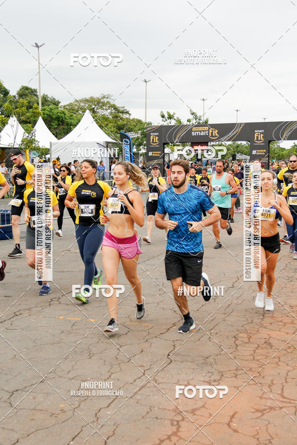 Compre suas fotos do eventoCorra com a Smart Fit no Fotop