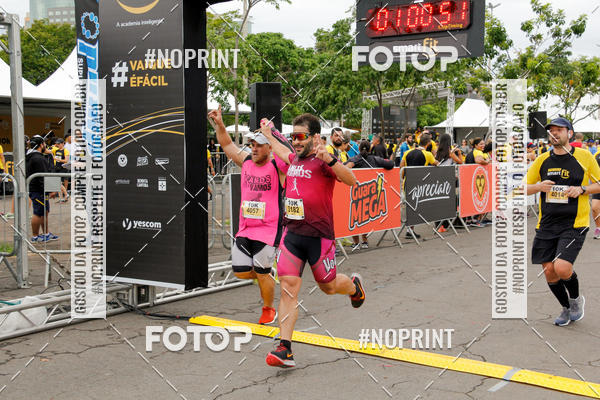 Buy your photos of the eventCorra com a Smart Fit on Fotop