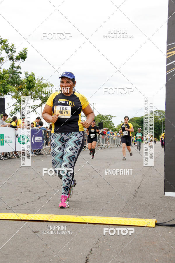 Buy your photos of the eventCorra com a Smart Fit on Fotop