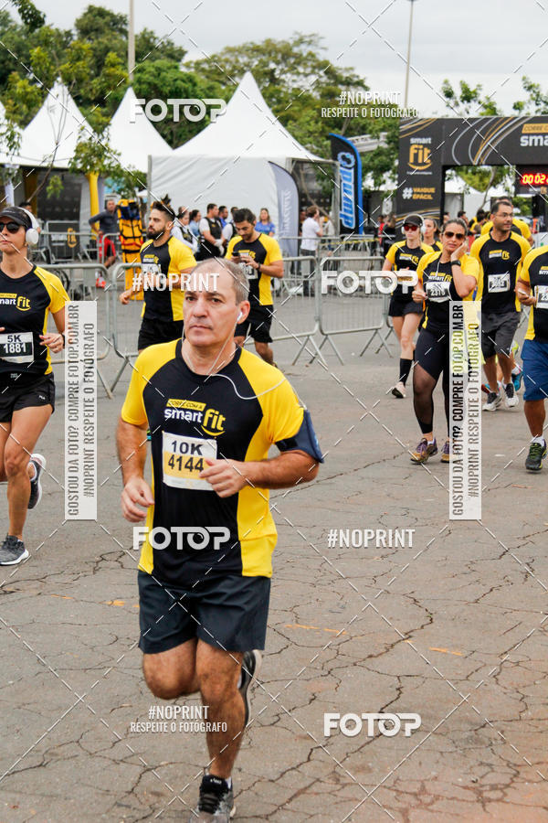 Compre suas fotos do eventoCorra com a Smart Fit no Fotop