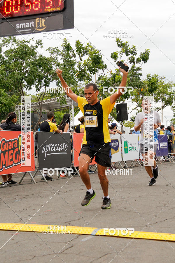 Buy your photos of the eventCorra com a Smart Fit on Fotop