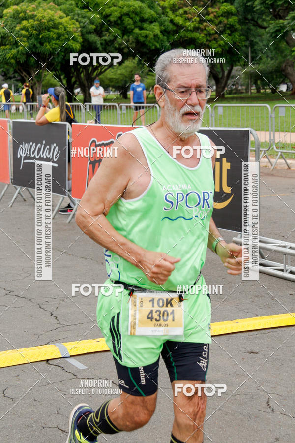 Buy your photos of the eventCorra com a Smart Fit on Fotop