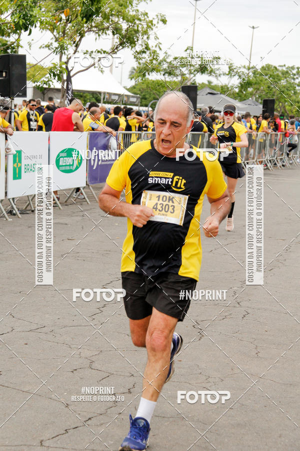 Buy your photos of the eventCorra com a Smart Fit on Fotop