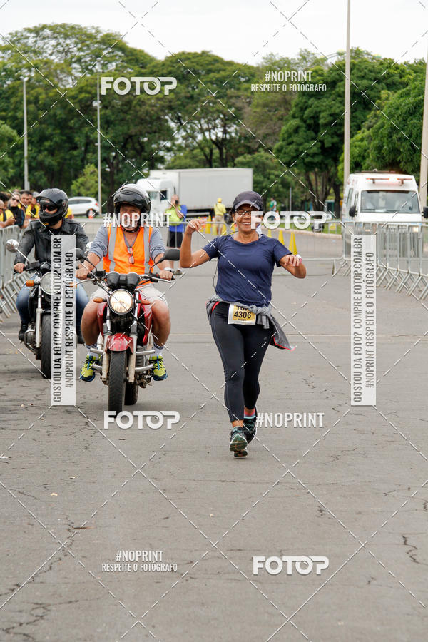 Buy your photos of the eventCorra com a Smart Fit on Fotop