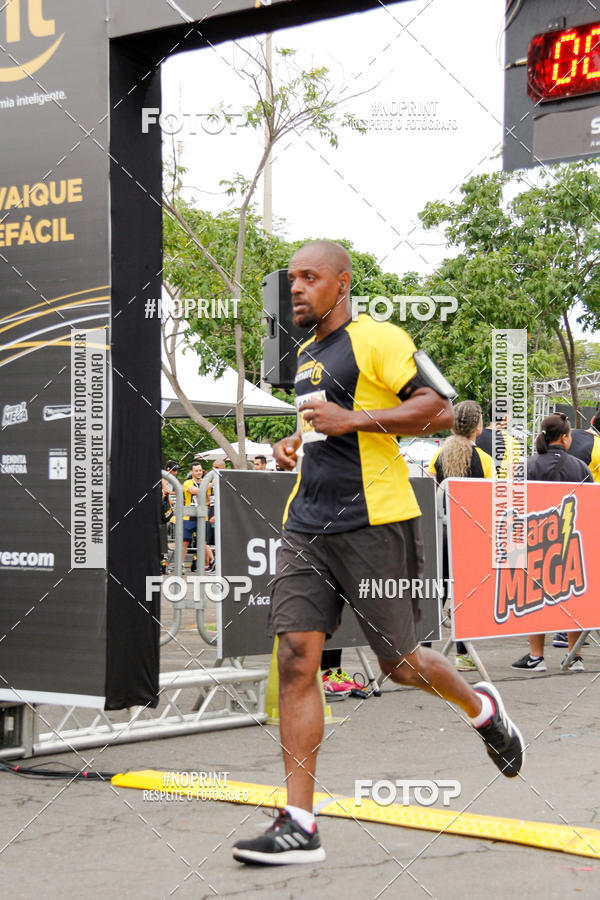 Buy your photos of the eventCorra com a Smart Fit on Fotop