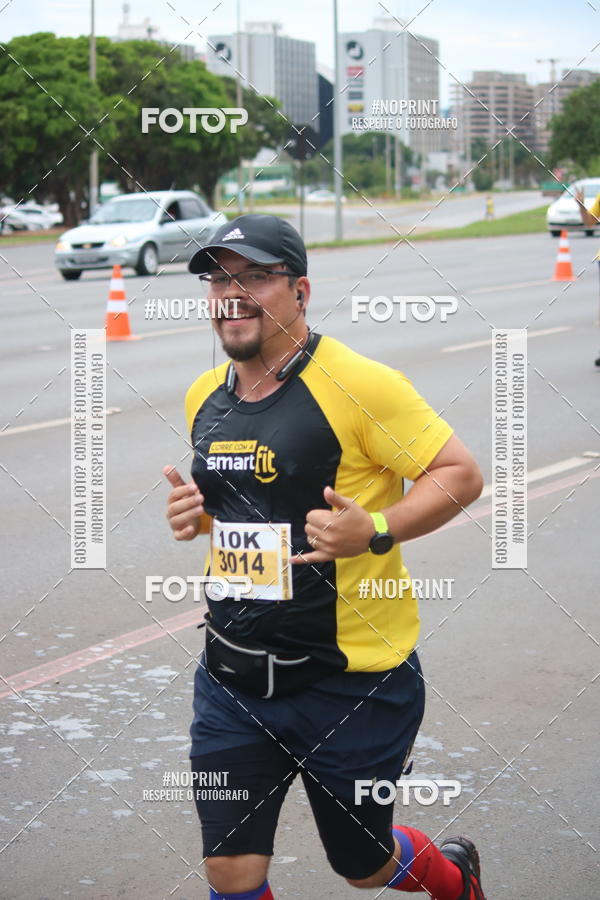 Buy your photos of the eventCorra com a Smart Fit on Fotop