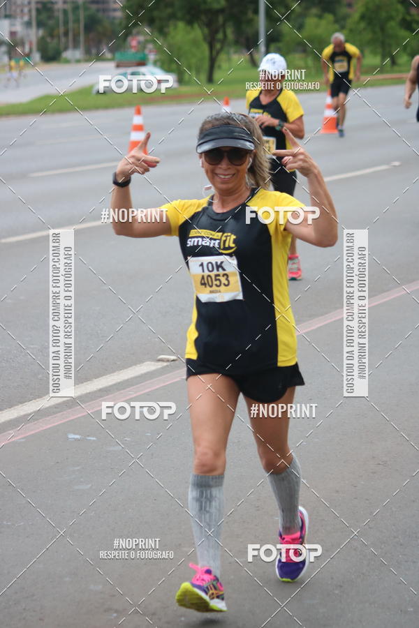 Buy your photos of the eventCorra com a Smart Fit on Fotop