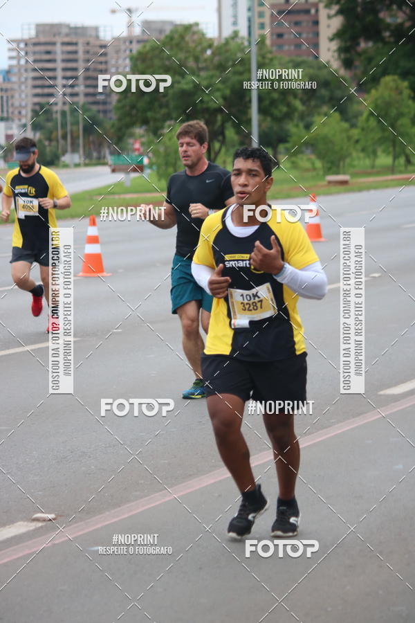 Buy your photos of the eventCorra com a Smart Fit on Fotop