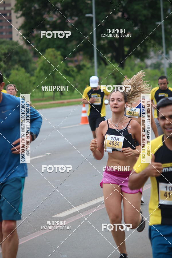 Buy your photos of the eventCorra com a Smart Fit on Fotop