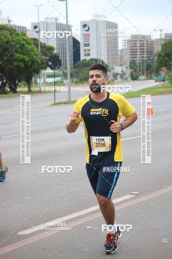 Buy your photos of the eventCorra com a Smart Fit on Fotop