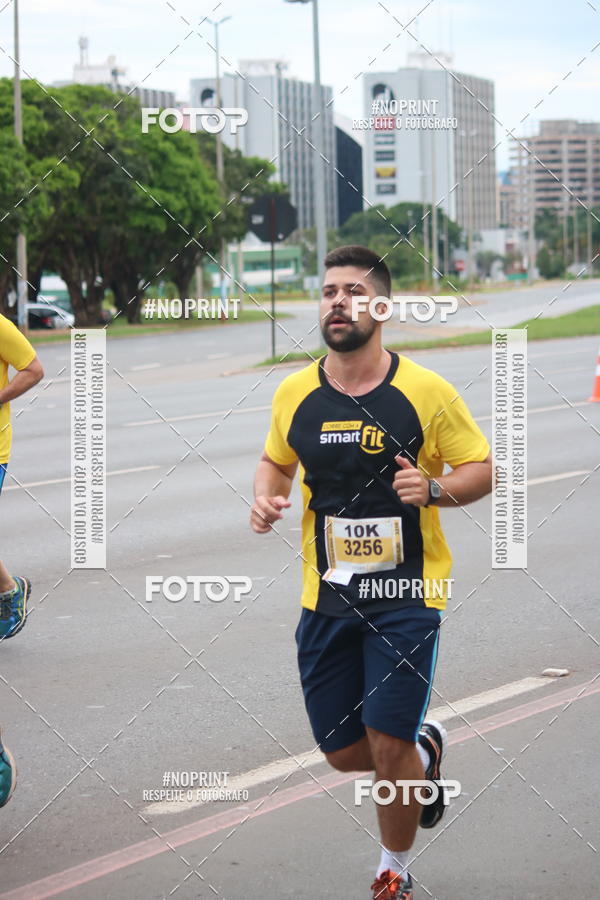 Buy your photos of the eventCorra com a Smart Fit on Fotop