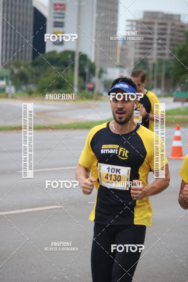 Buy your photos of the eventCorra com a Smart Fit on Fotop