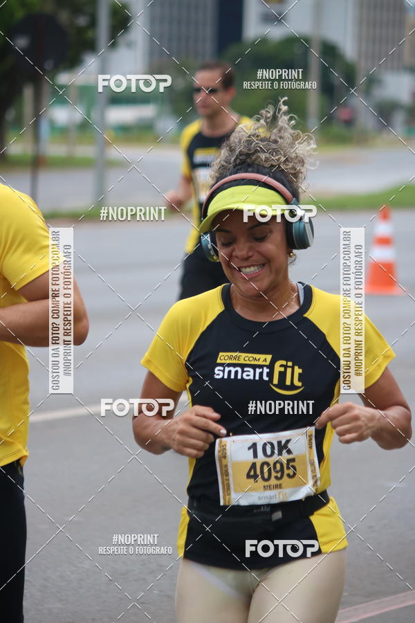 Buy your photos of the eventCorra com a Smart Fit on Fotop