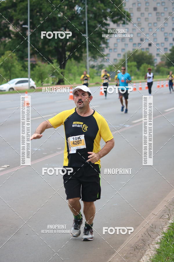 Buy your photos of the eventCorra com a Smart Fit on Fotop