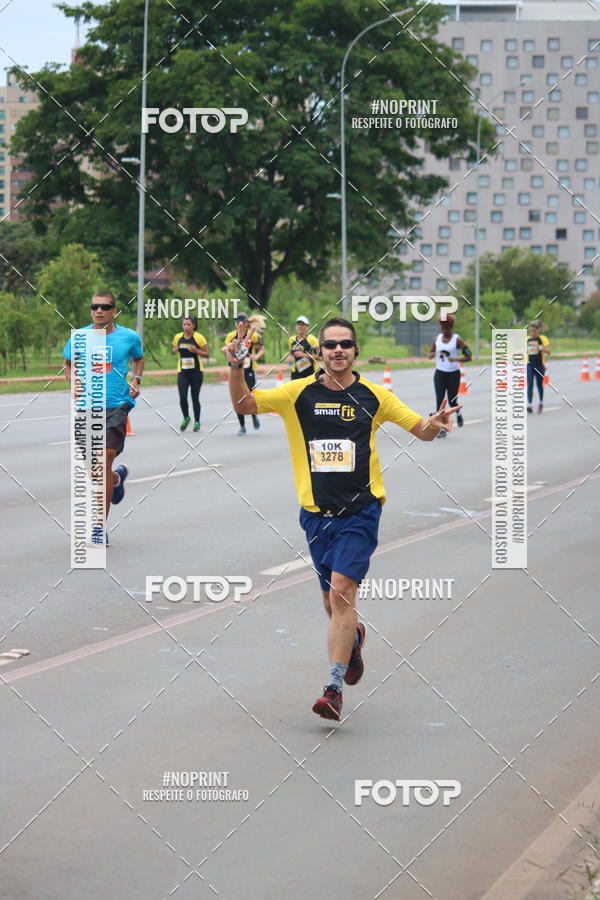 Buy your photos of the eventCorra com a Smart Fit on Fotop