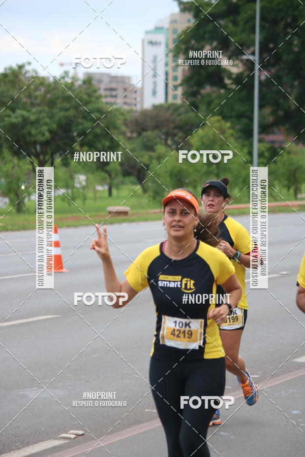 Buy your photos of the eventCorra com a Smart Fit on Fotop