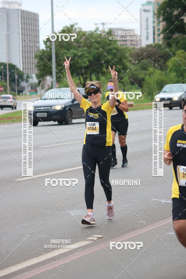 Buy your photos of the eventCorra com a Smart Fit on Fotop