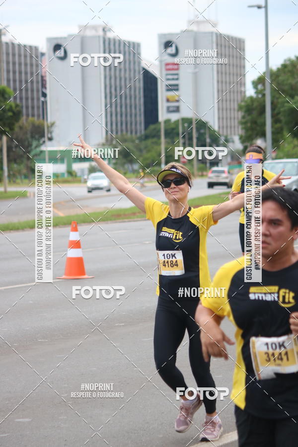 Buy your photos of the eventCorra com a Smart Fit on Fotop