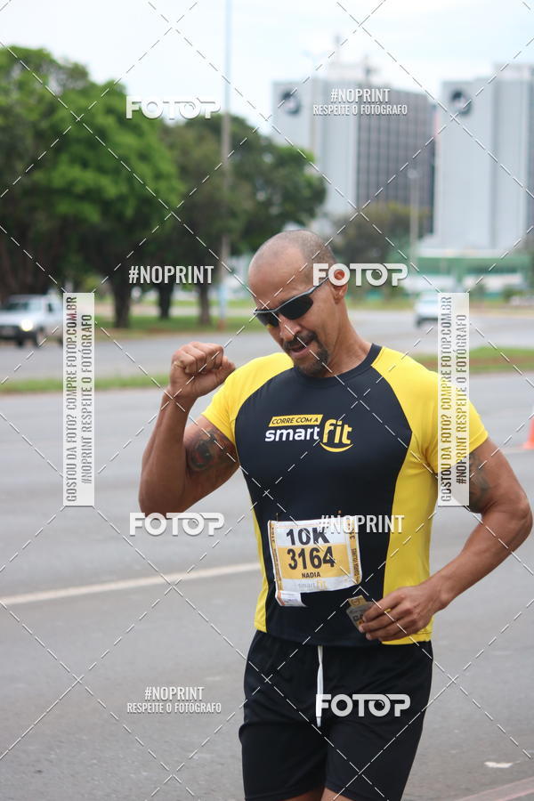 Buy your photos of the eventCorra com a Smart Fit on Fotop