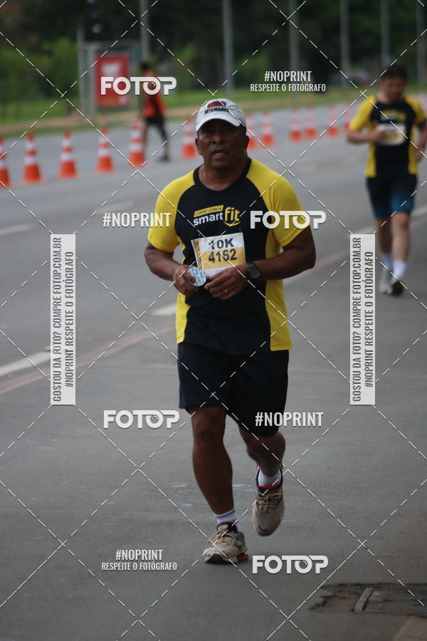 Buy your photos of the eventCorra com a Smart Fit on Fotop