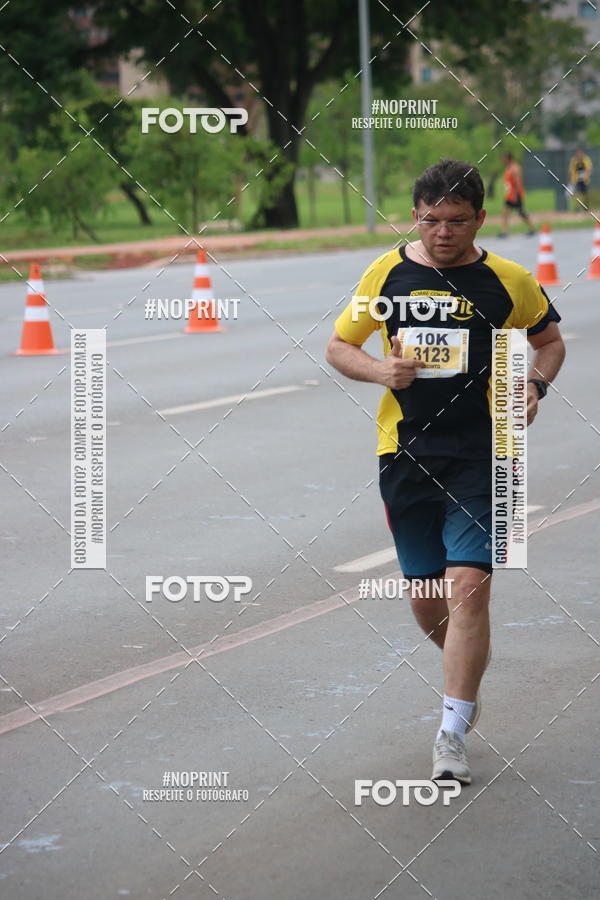 Buy your photos of the eventCorra com a Smart Fit on Fotop