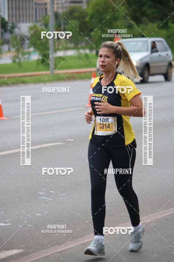 Buy your photos of the eventCorra com a Smart Fit on Fotop