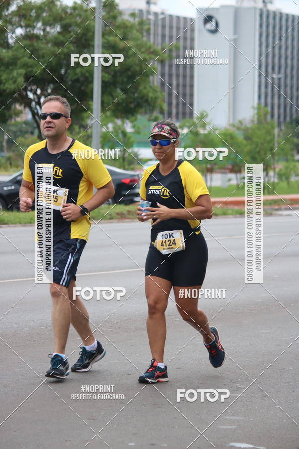 Buy your photos of the eventCorra com a Smart Fit on Fotop