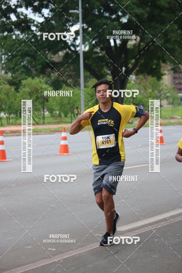 Buy your photos of the eventCorra com a Smart Fit on Fotop