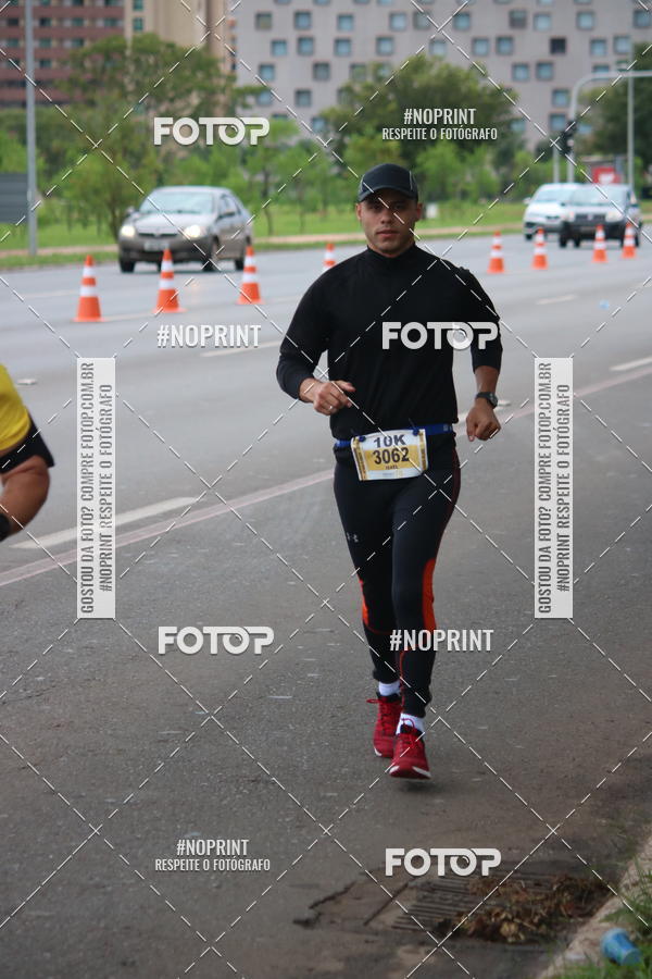 Buy your photos of the eventCorra com a Smart Fit on Fotop