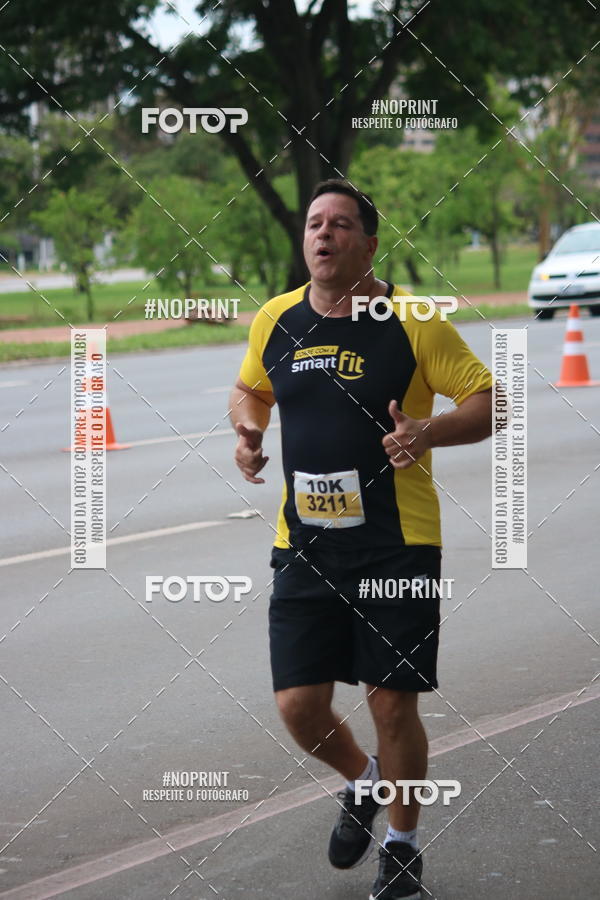 Buy your photos of the eventCorra com a Smart Fit on Fotop