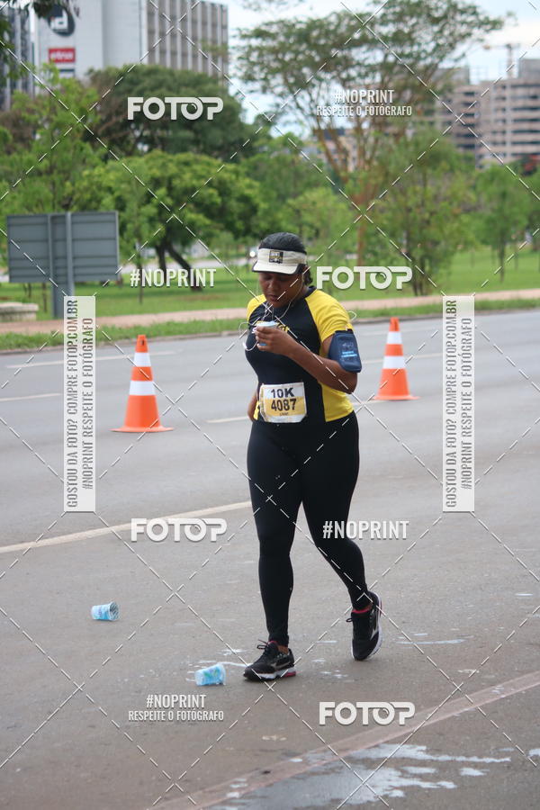 Buy your photos of the eventCorra com a Smart Fit on Fotop