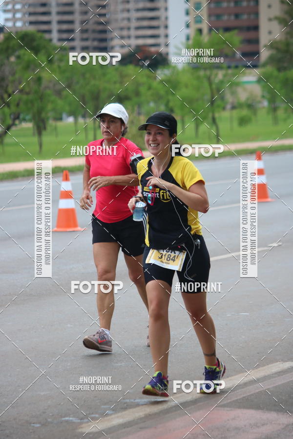 Buy your photos of the eventCorra com a Smart Fit on Fotop