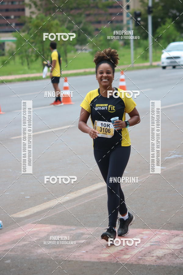 Buy your photos of the eventCorra com a Smart Fit on Fotop