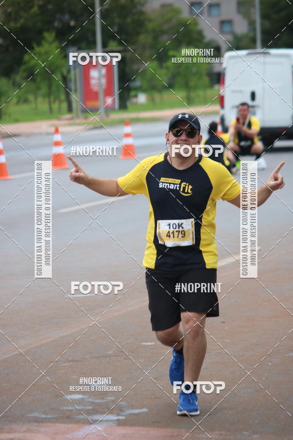 Buy your photos of the eventCorra com a Smart Fit on Fotop