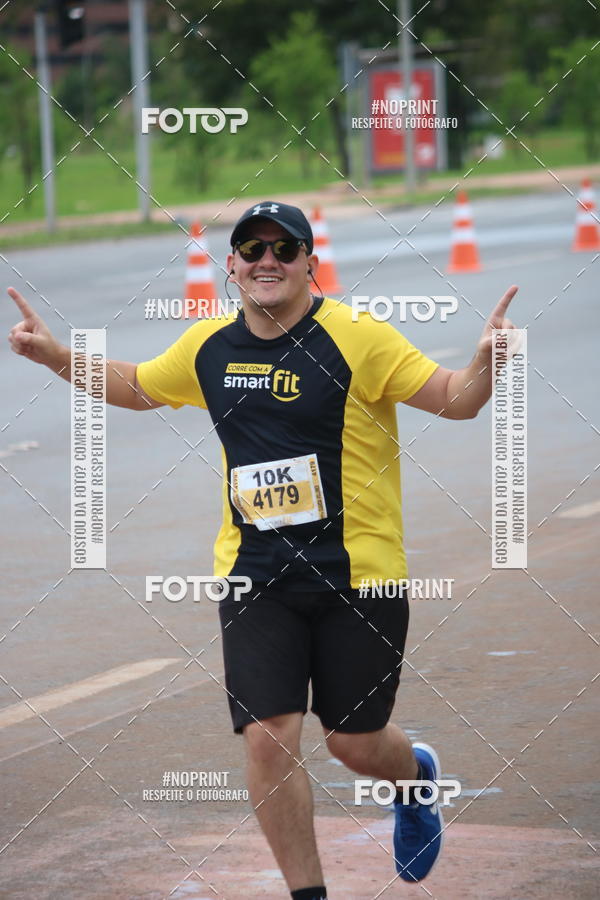 Buy your photos of the eventCorra com a Smart Fit on Fotop