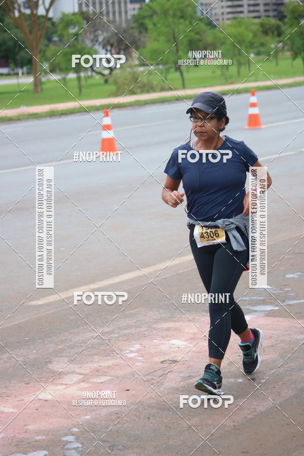 Buy your photos of the eventCorra com a Smart Fit on Fotop