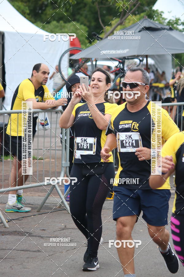 Buy your photos of the eventCorra com a Smart Fit on Fotop