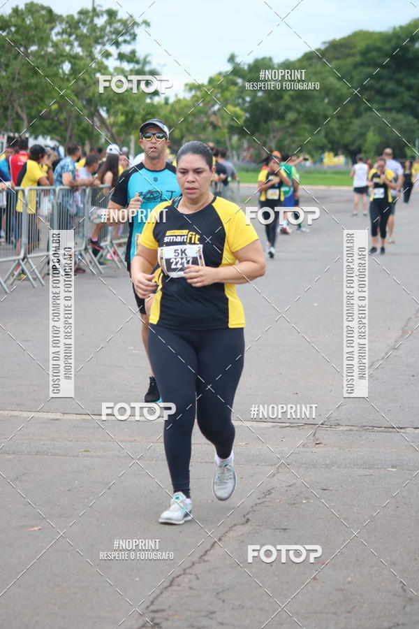 Buy your photos of the eventCorra com a Smart Fit on Fotop