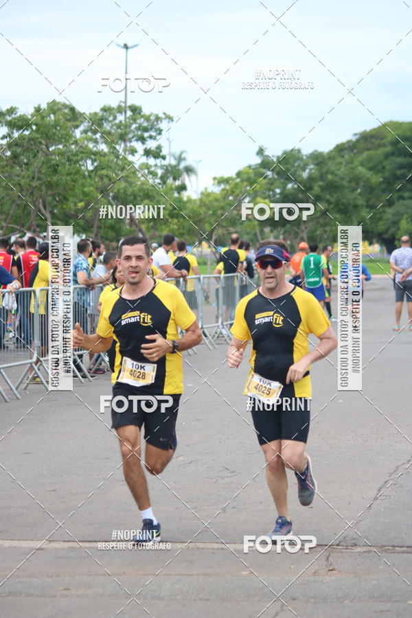 Buy your photos of the eventCorra com a Smart Fit on Fotop