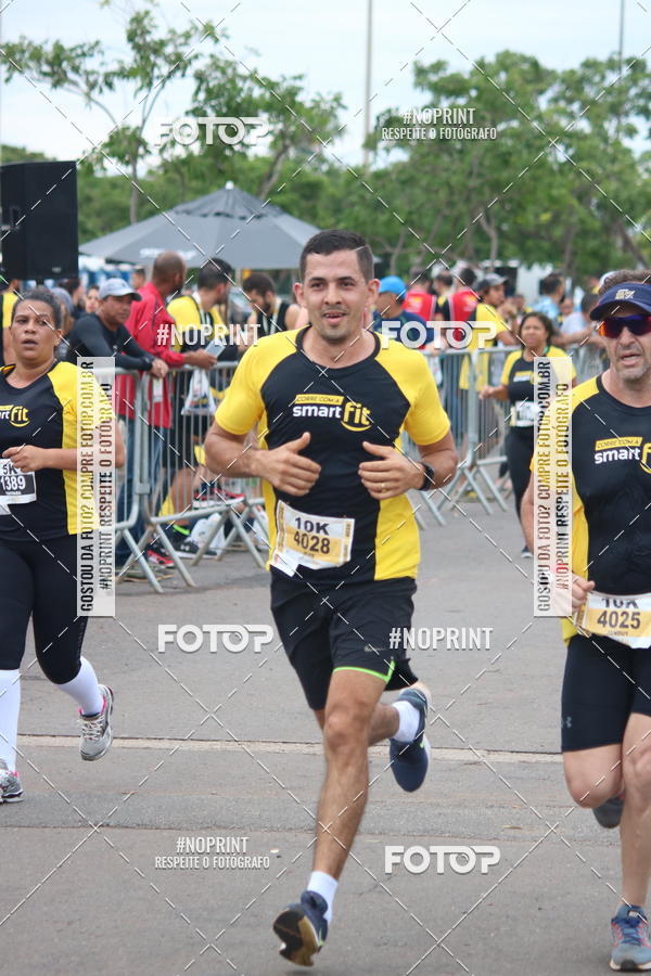 Buy your photos of the eventCorra com a Smart Fit on Fotop