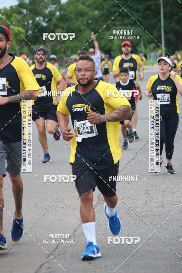 Buy your photos of the eventCorra com a Smart Fit on Fotop